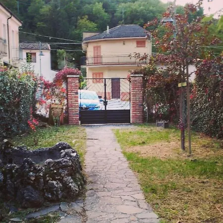 La Villetta Di Capolaia Introdacqua Exterior photo