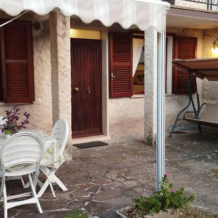 La Villetta Di Capolaia Introdacqua Exterior photo