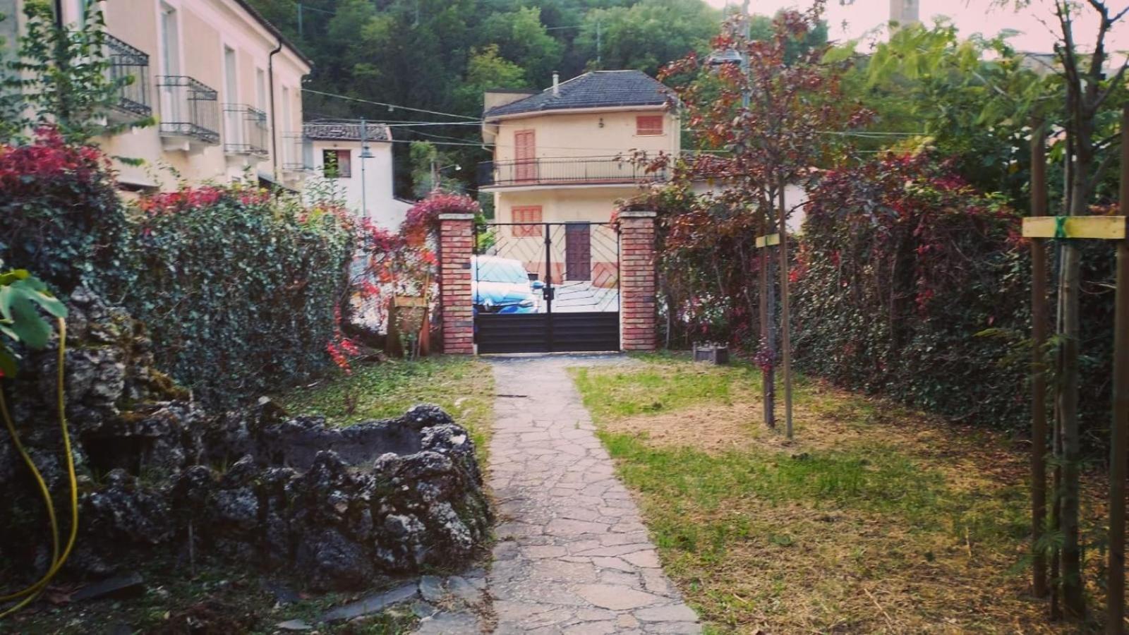 La Di Capolaia Introdacqua
